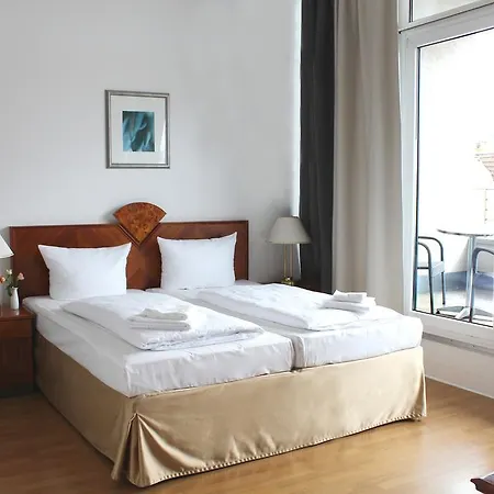 Elegant Apartotel 3* Berlin